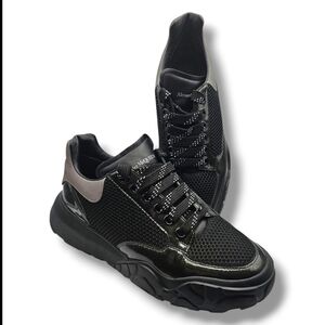 Alexander McQueen Black Men's Sneakers